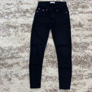 Zara. Premium Denim Collection